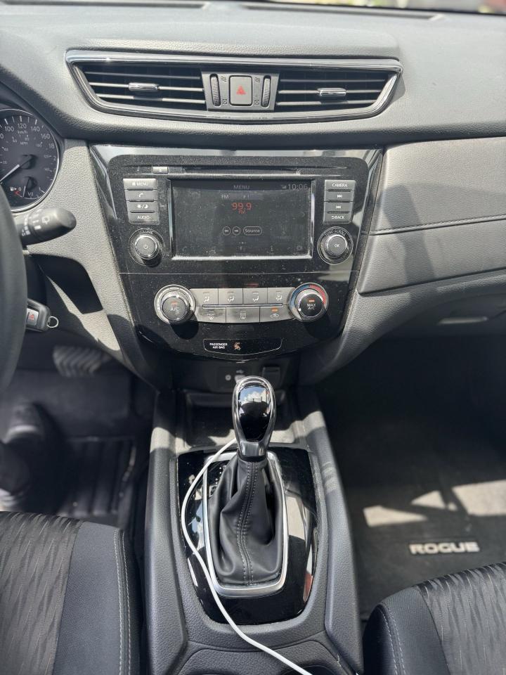 2018 Nissan Rogue S - Photo #15