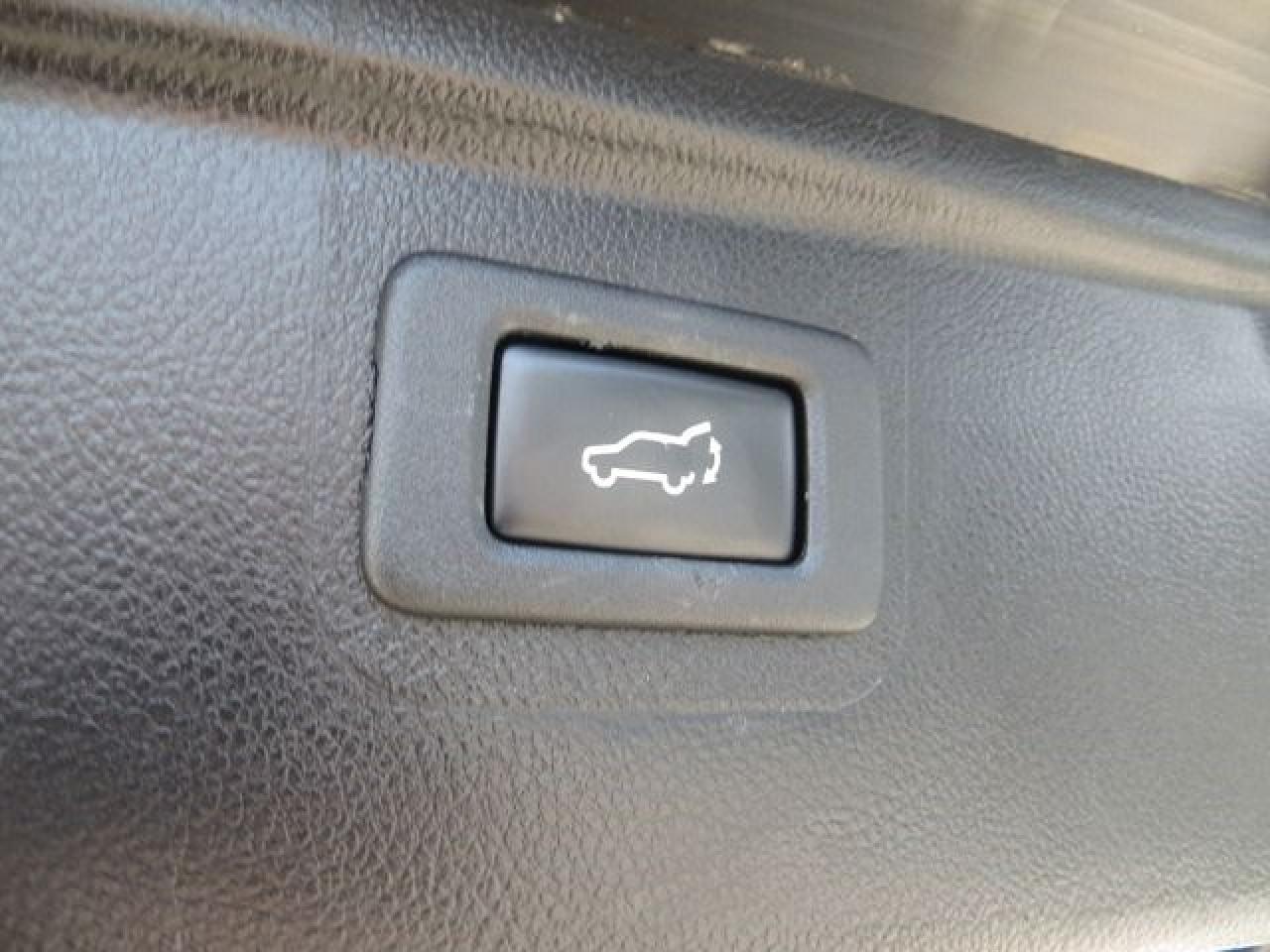 2019 Subaru Outback CERTIFIED, TOURING 4 WHEEL DRIVE, CLEAN CARFAX - Photo #13