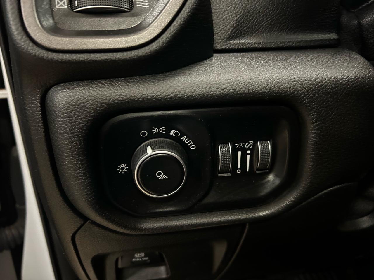 2019 RAM 1500 TRADESMAN - Photo #13