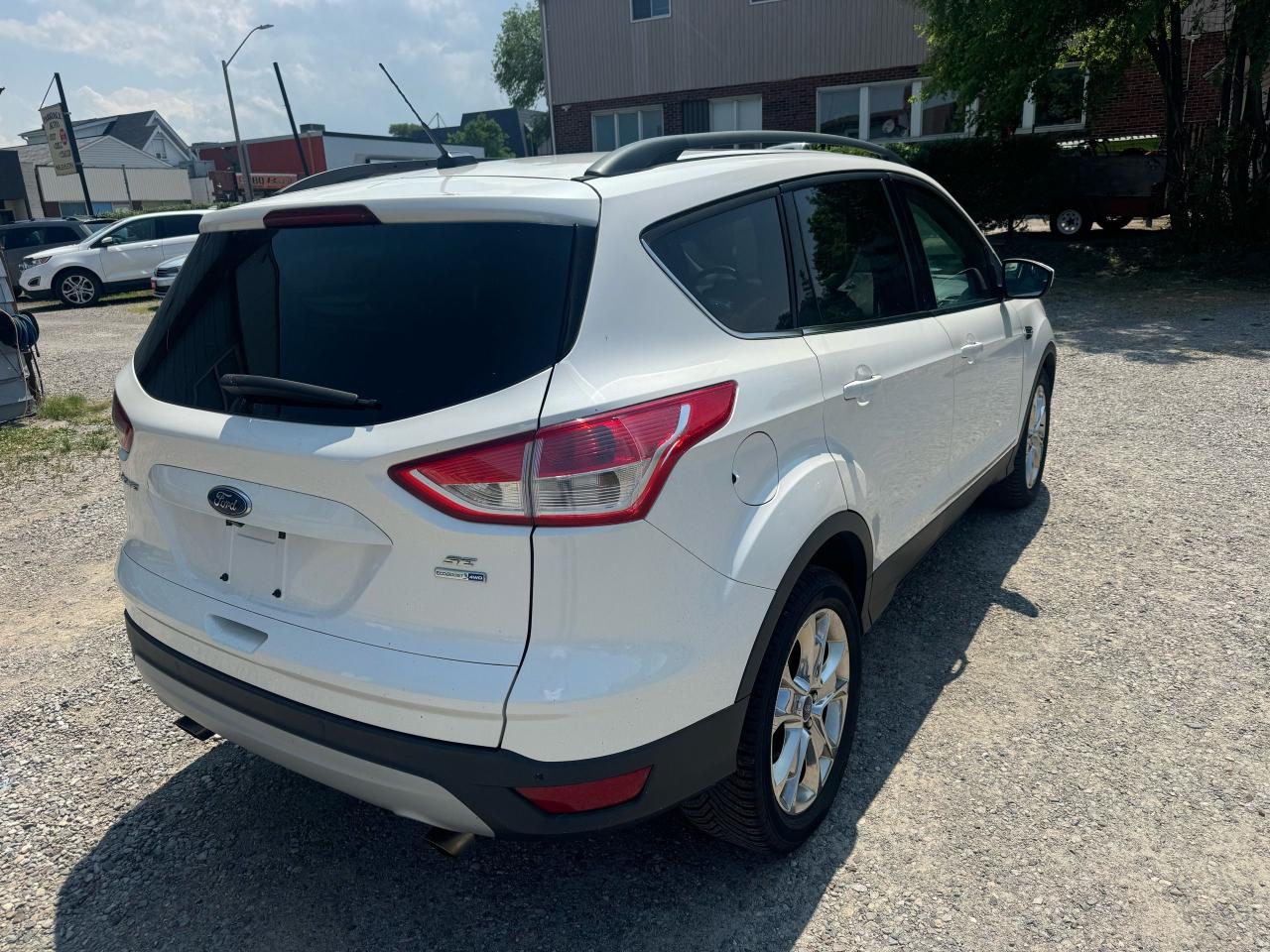 2014 Ford Escape SE - Photo #3