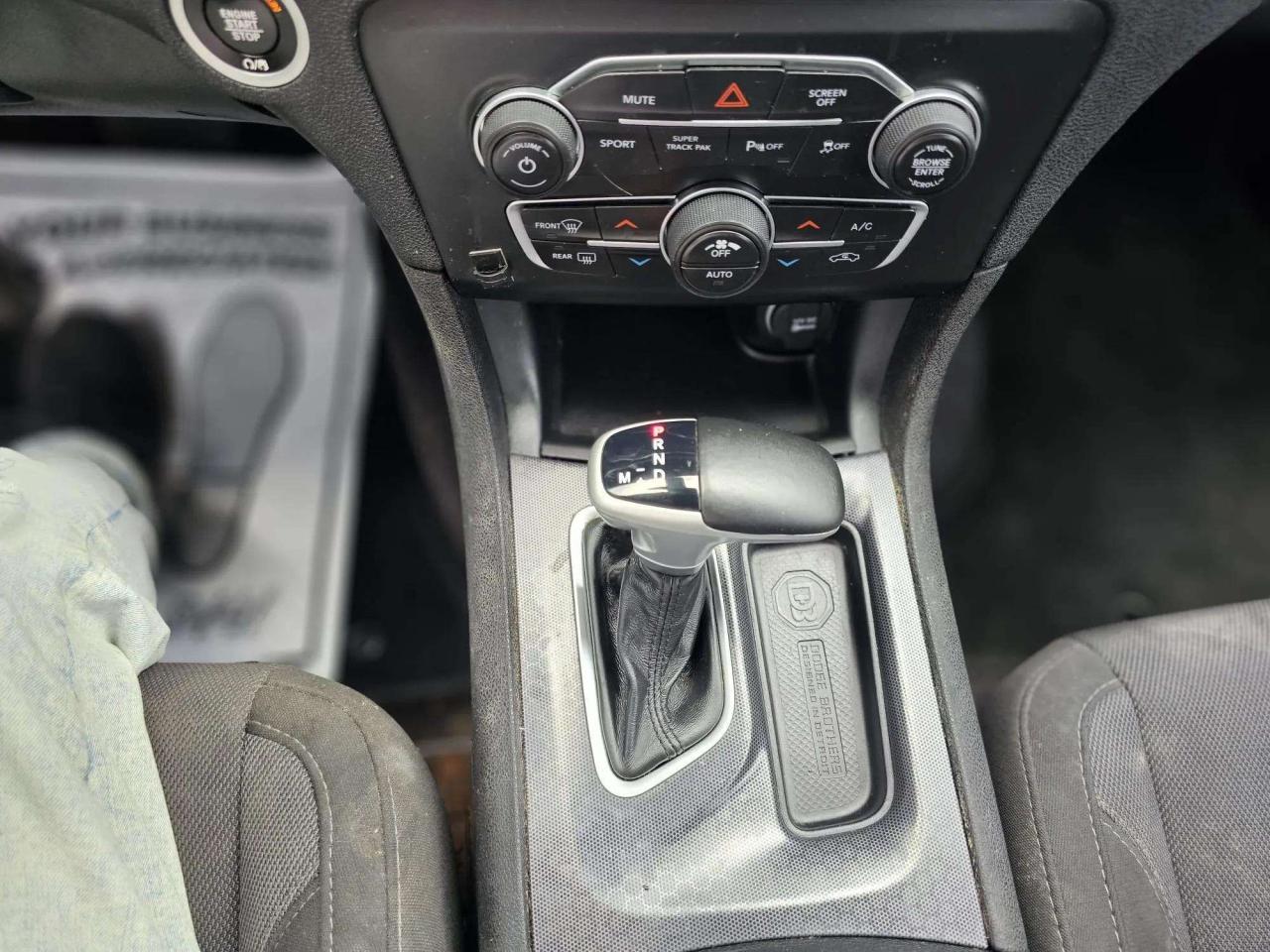 2018 Dodge Charger GT AWD - Photo #14