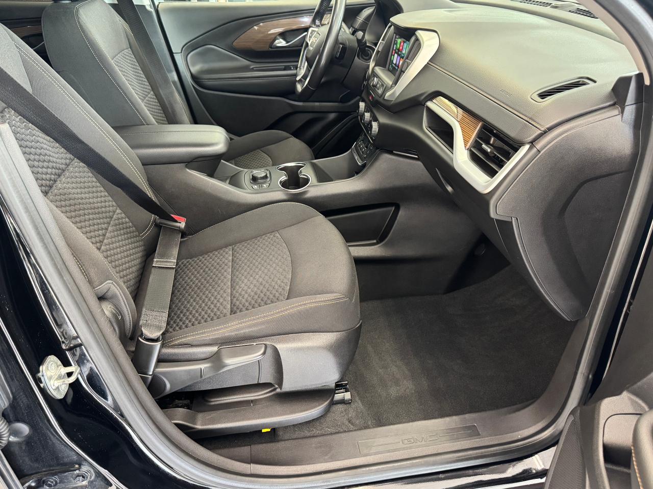 2018 GMC Terrain SLE AWD+New Tires+Remote Start+CLEAN CARFAX Photo86