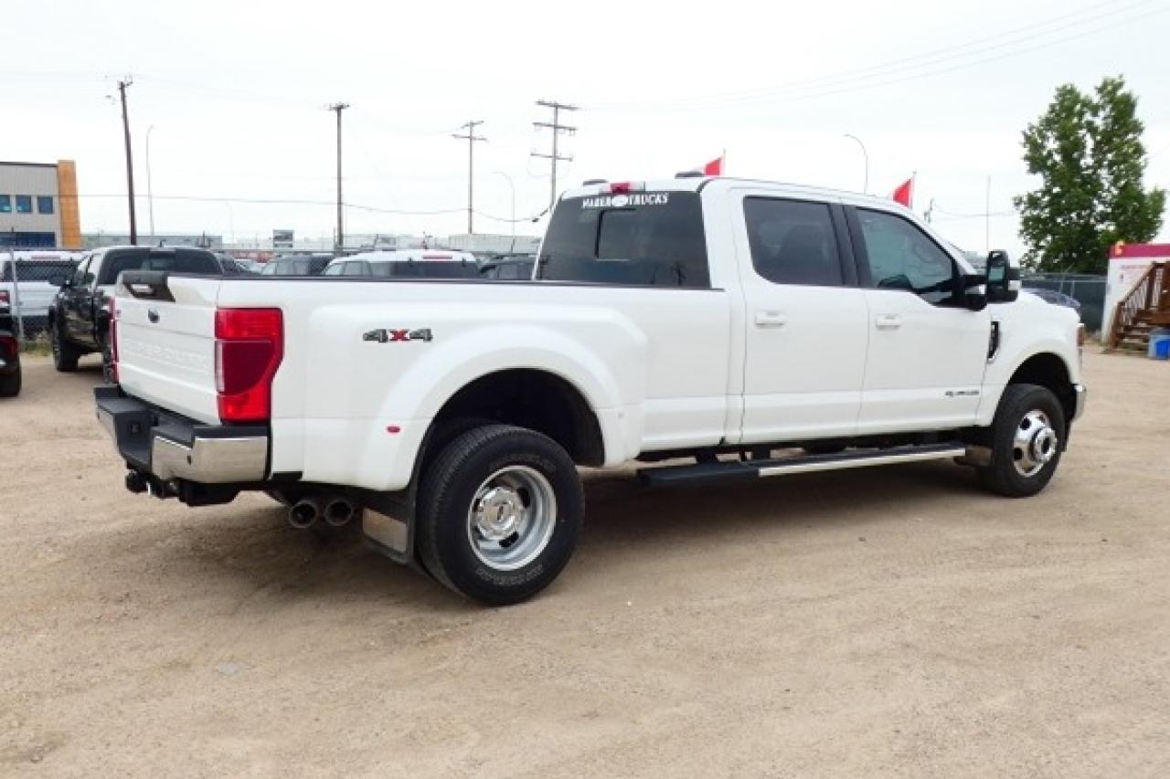 2022 Ford SUPER DUTY F-350 DRW LARIAT 6.7L P/S DSL w/H&C L, NAV, BUC - Photo #6