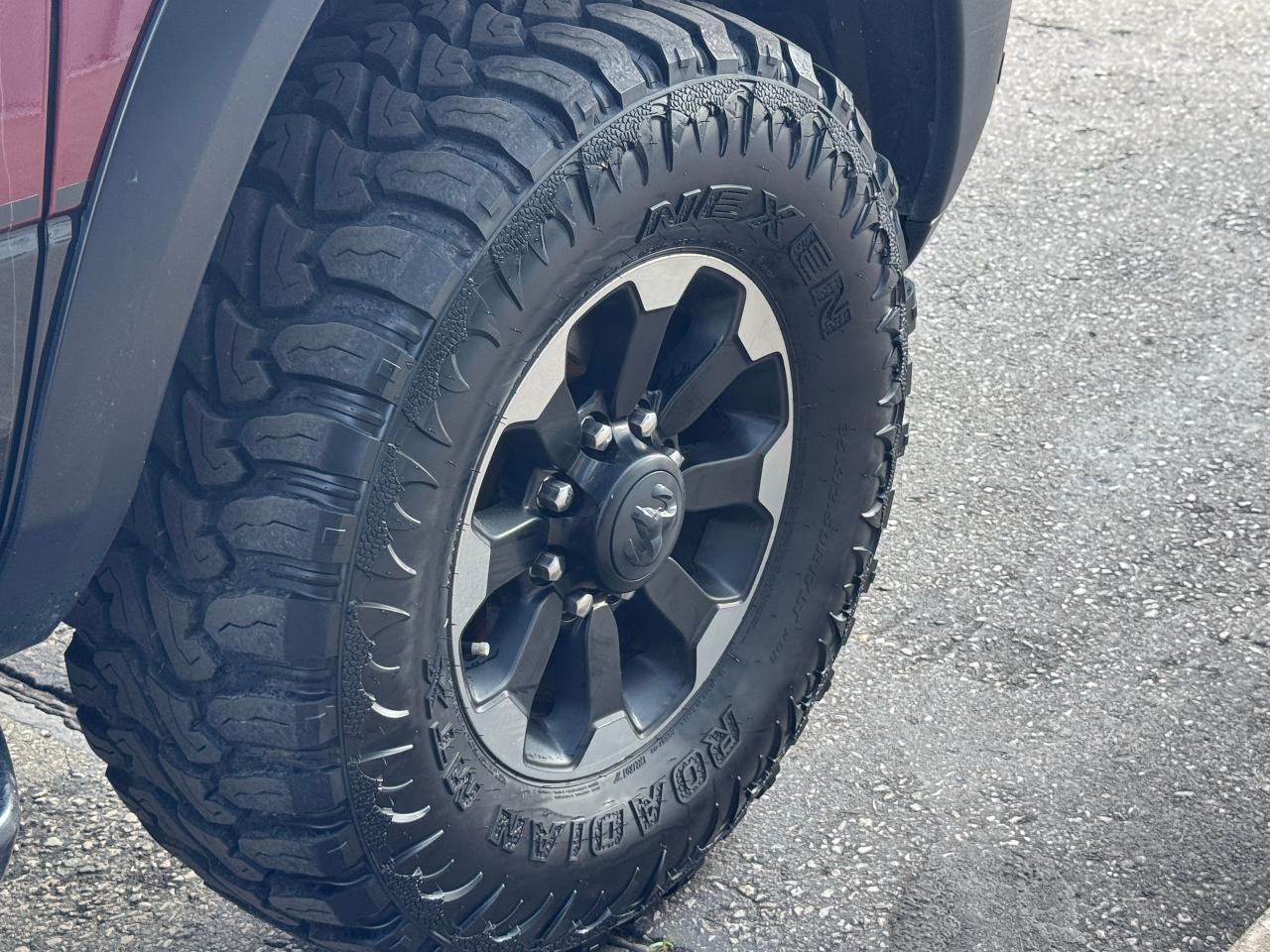 2017 RAM 2500 4WD POWER WAGON 6.4L HEMI+New Tires+CLEAN CARFAX Photo120