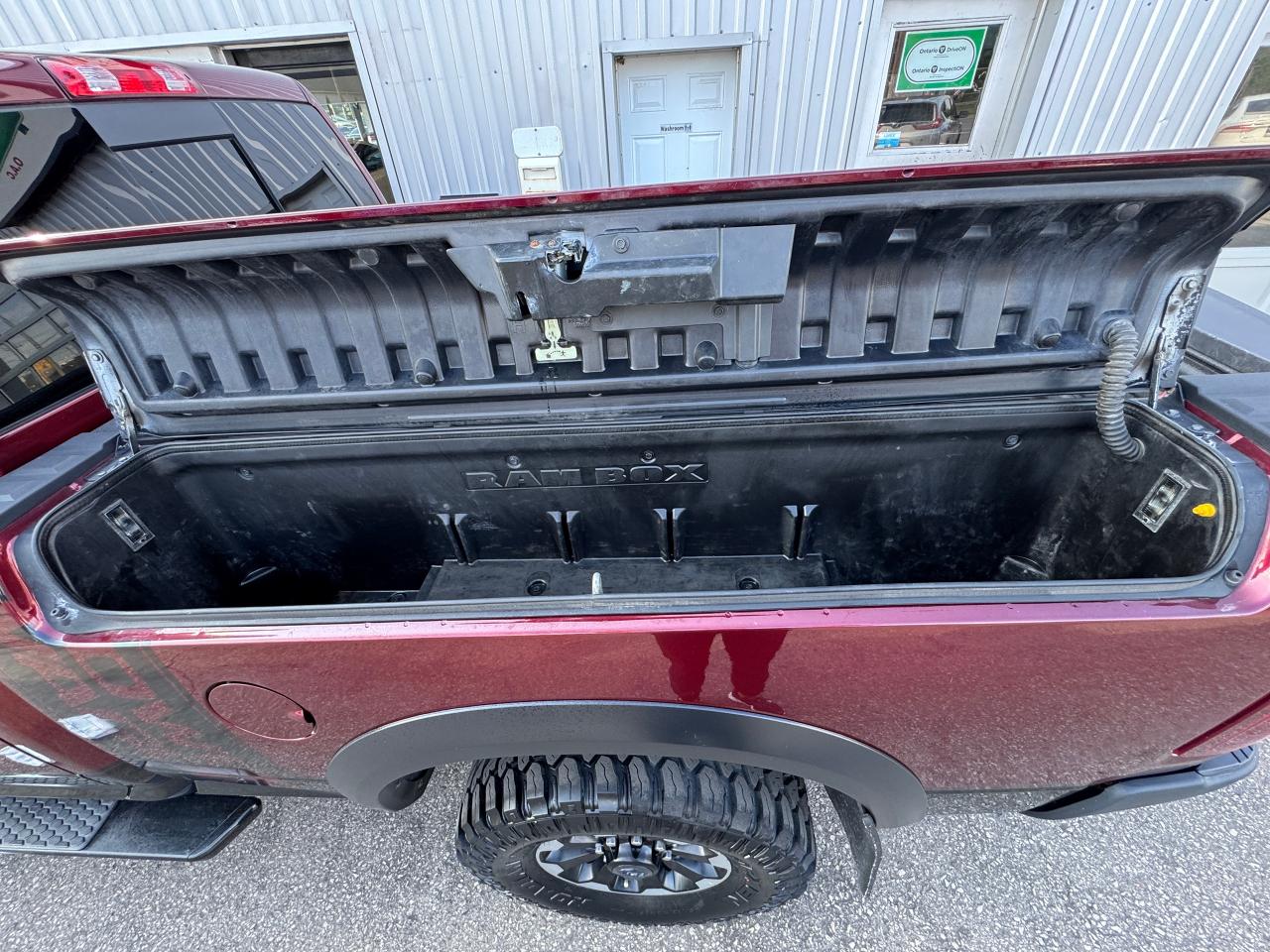 2017 RAM 2500 4WD POWER WAGON 6.4L HEMI+New Tires+CLEAN CARFAX Photo58