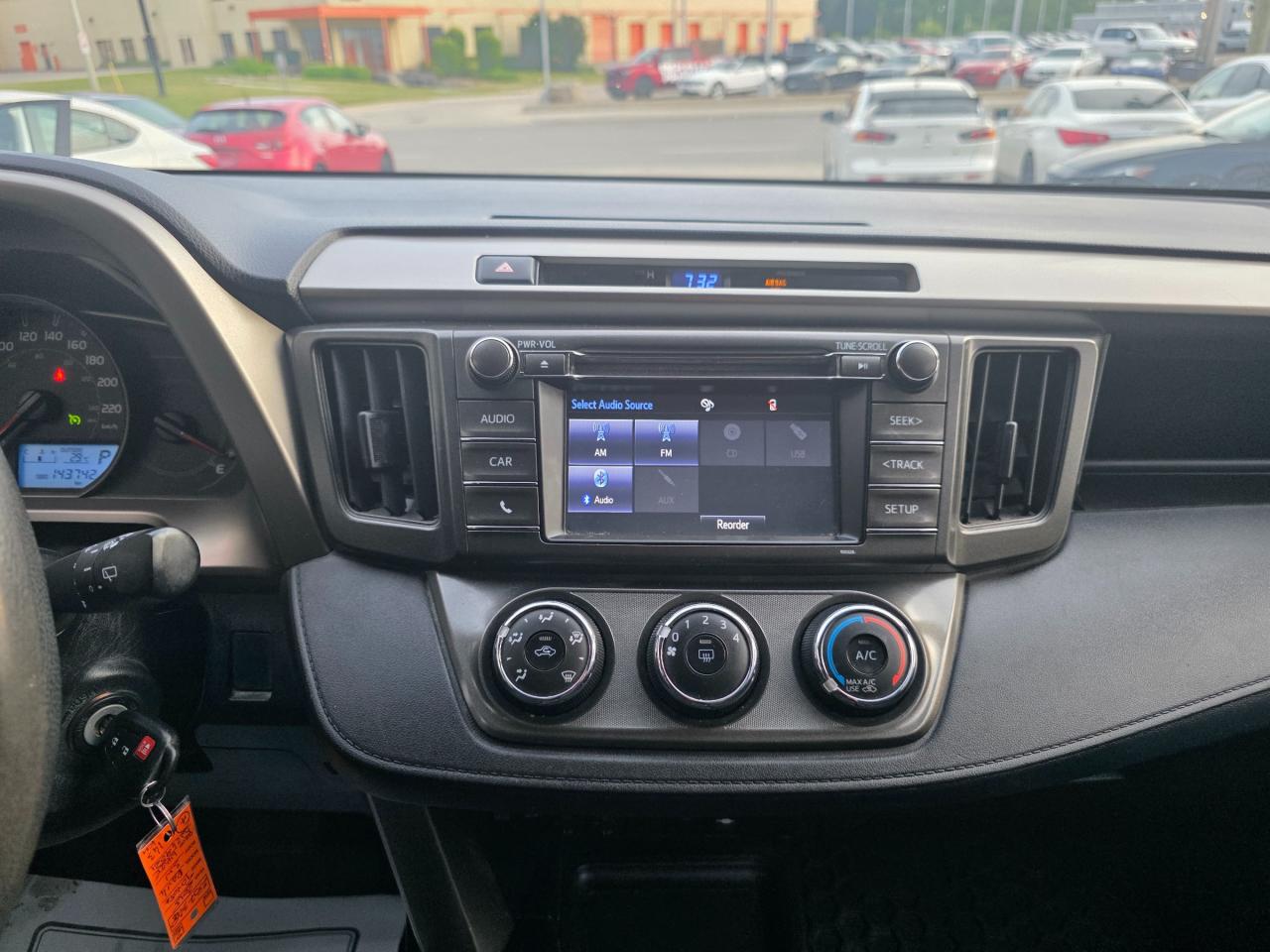 2015 Toyota RAV4 LE Backup Camera | Bluetooth | Heated Seats Photo