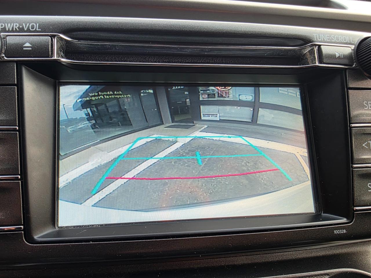 2015 Toyota RAV4 LE Backup Camera | Bluetooth | Heated Seats Photo