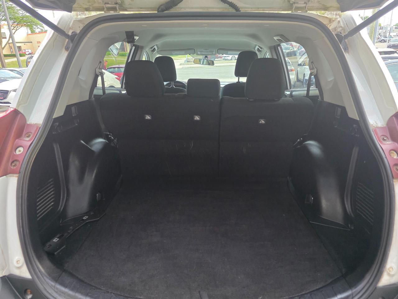 2015 Toyota RAV4 LE Backup Camera | Bluetooth | Heated Seats Photo