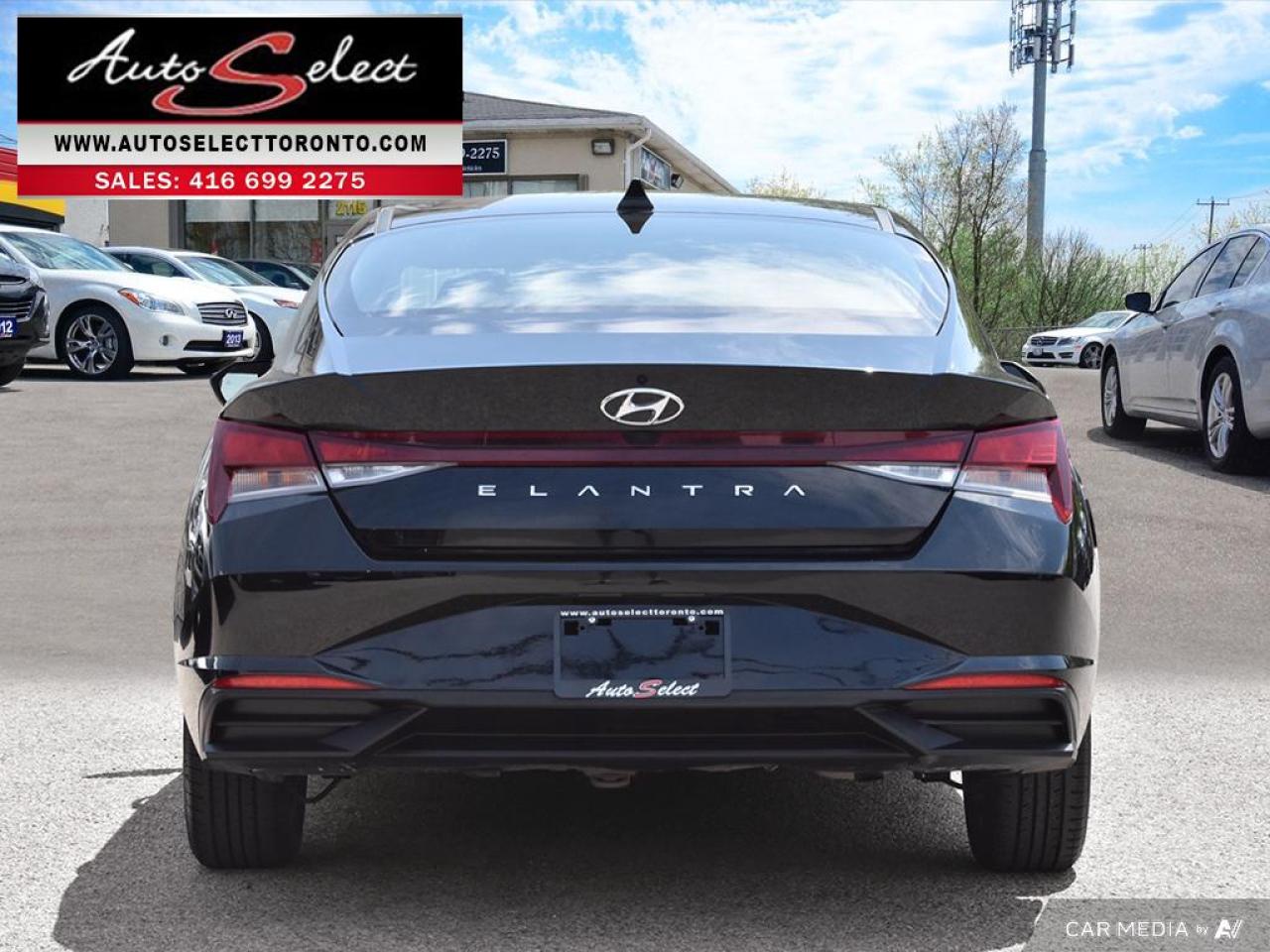 2022 Hyundai Elantra Preferred w/Sun & Tech Pkg Sunroof - Apple Carplay - Android Auto - Clean CP Photo