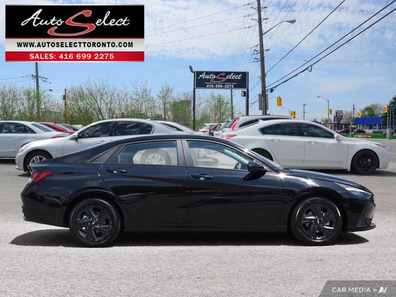2022 Hyundai Elantra Preferred w/Sun & Tech Pkg Sunroof - Apple Carplay - Android Auto - Clean CP Photo
