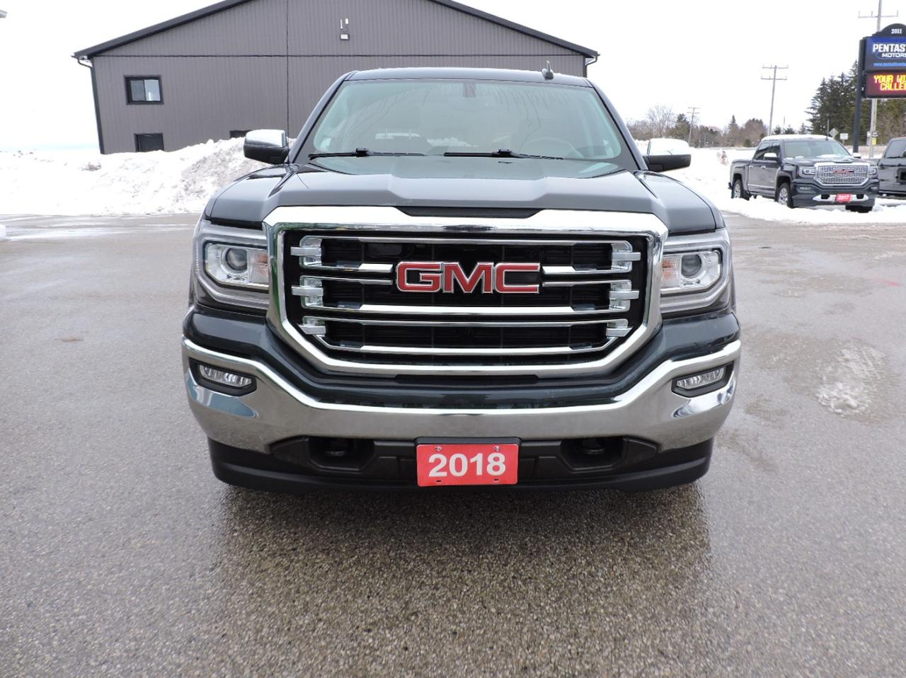 2018 GMC Sierra 1500 SLT 5.3L 4X4 Leather 6-Seater Navigation 132000KMS Photo