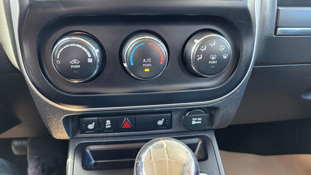 2016 Jeep Patriot North, 4WD, Heated Seats, Bluetooth - Photo #15