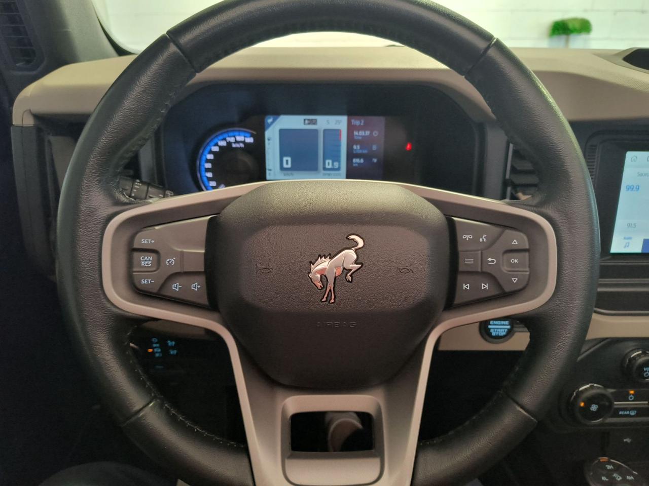 2022 Ford Bronco Big Bend Photo
