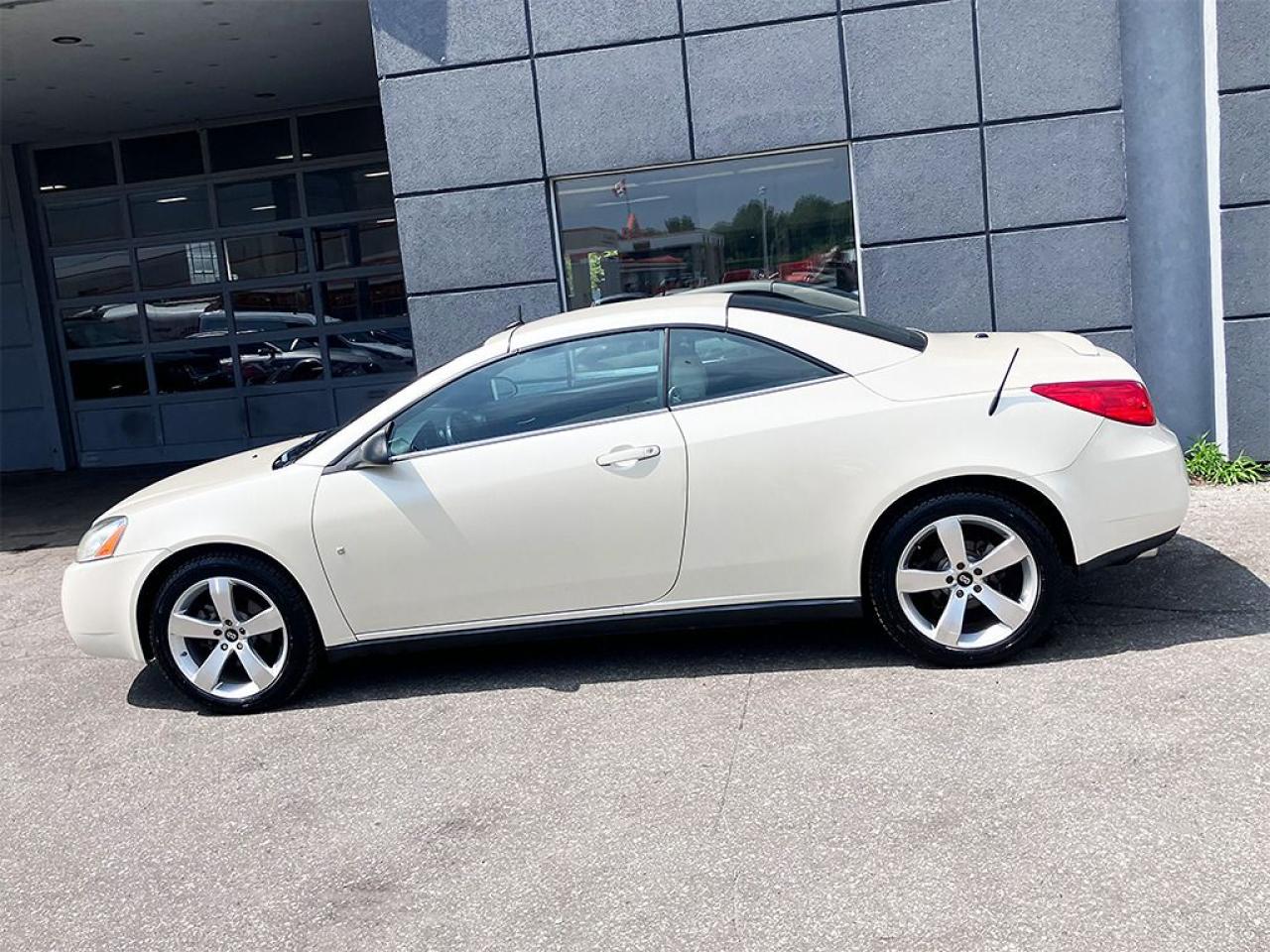 2009 Pontiac G6 3.5L|V6|GT|CABRIO|POWER HARD TOP|LEATHER|ALLOYS - Photo #7
