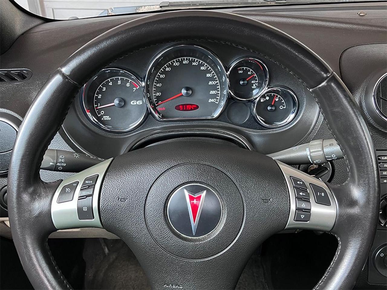 2009 Pontiac G6 3.5L|V6|GT|CABRIO|POWER HARD TOP|LEATHER|ALLOYS - Photo #12