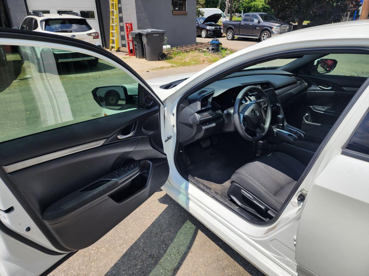 2018 Honda Civic LX l Low KM l Clean Carfax l No accidents l - Photo #14