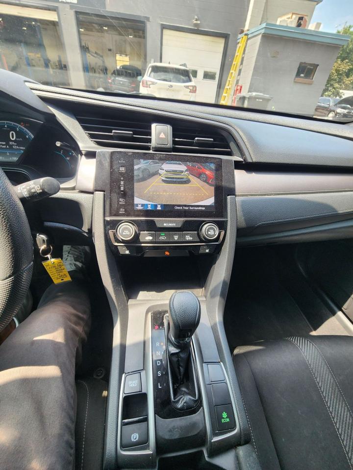 2018 Honda Civic LX l Low KM l Clean Carfax l No accidents l - Photo #19