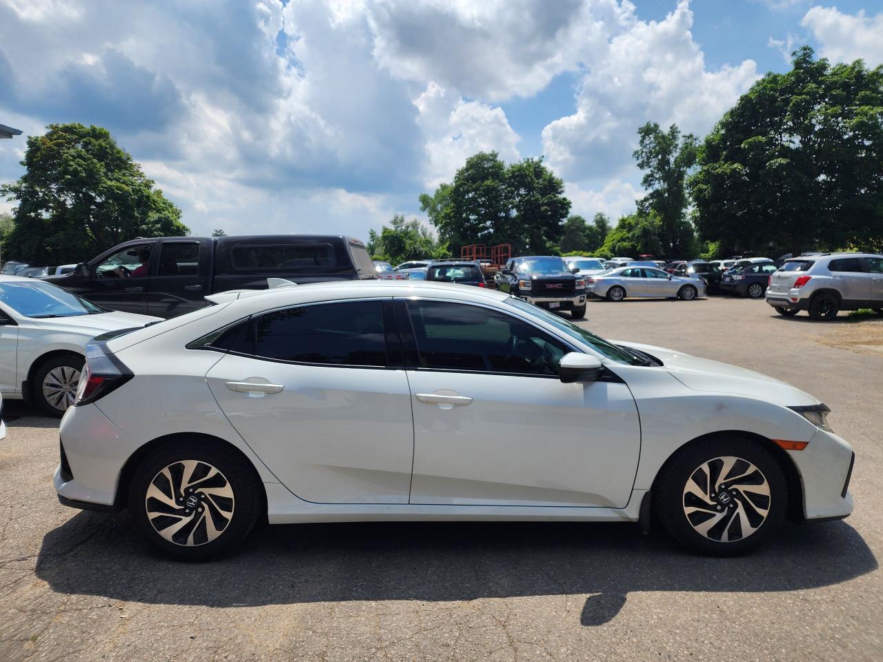 2018 Honda Civic LX l Low KM l Clean Carfax l No accidents l - Photo #5