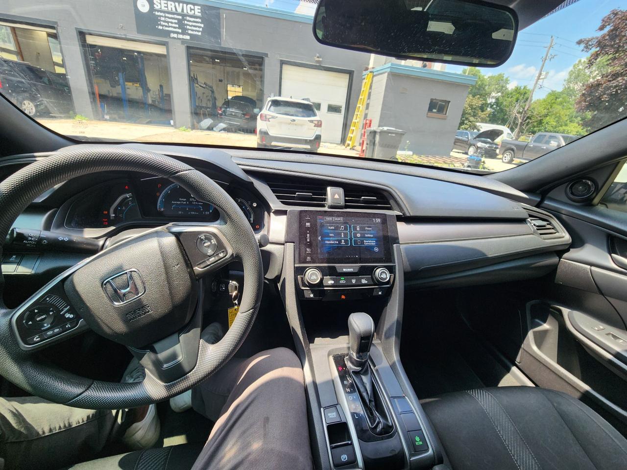 2018 Honda Civic LX l Low KM l Clean Carfax l No accidents l - Photo #17