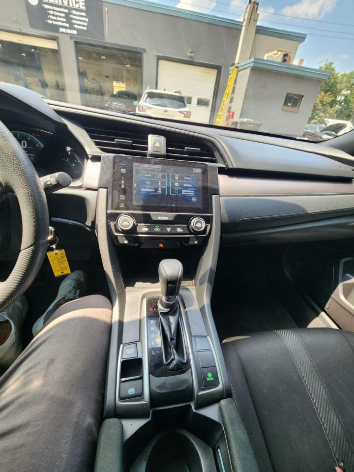 2018 Honda Civic LX l Low KM l Clean Carfax l No accidents l