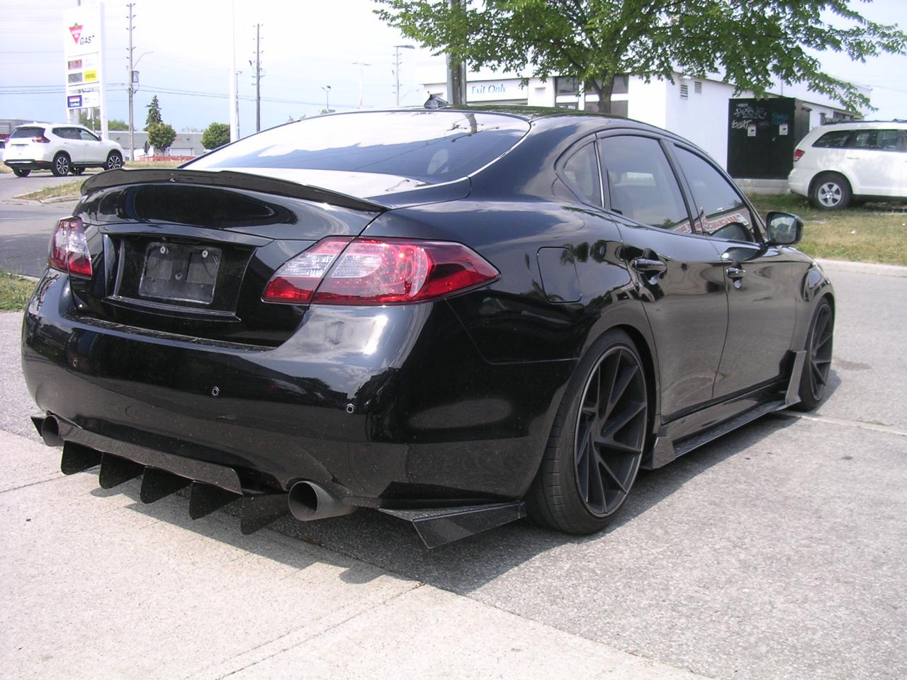2013 Infiniti M37 Sport - Photo #3