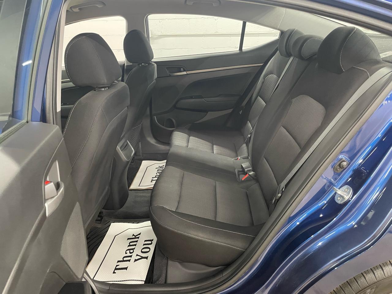 2017 Hyundai Elantra 4DR SDN AUTO LE Photo9