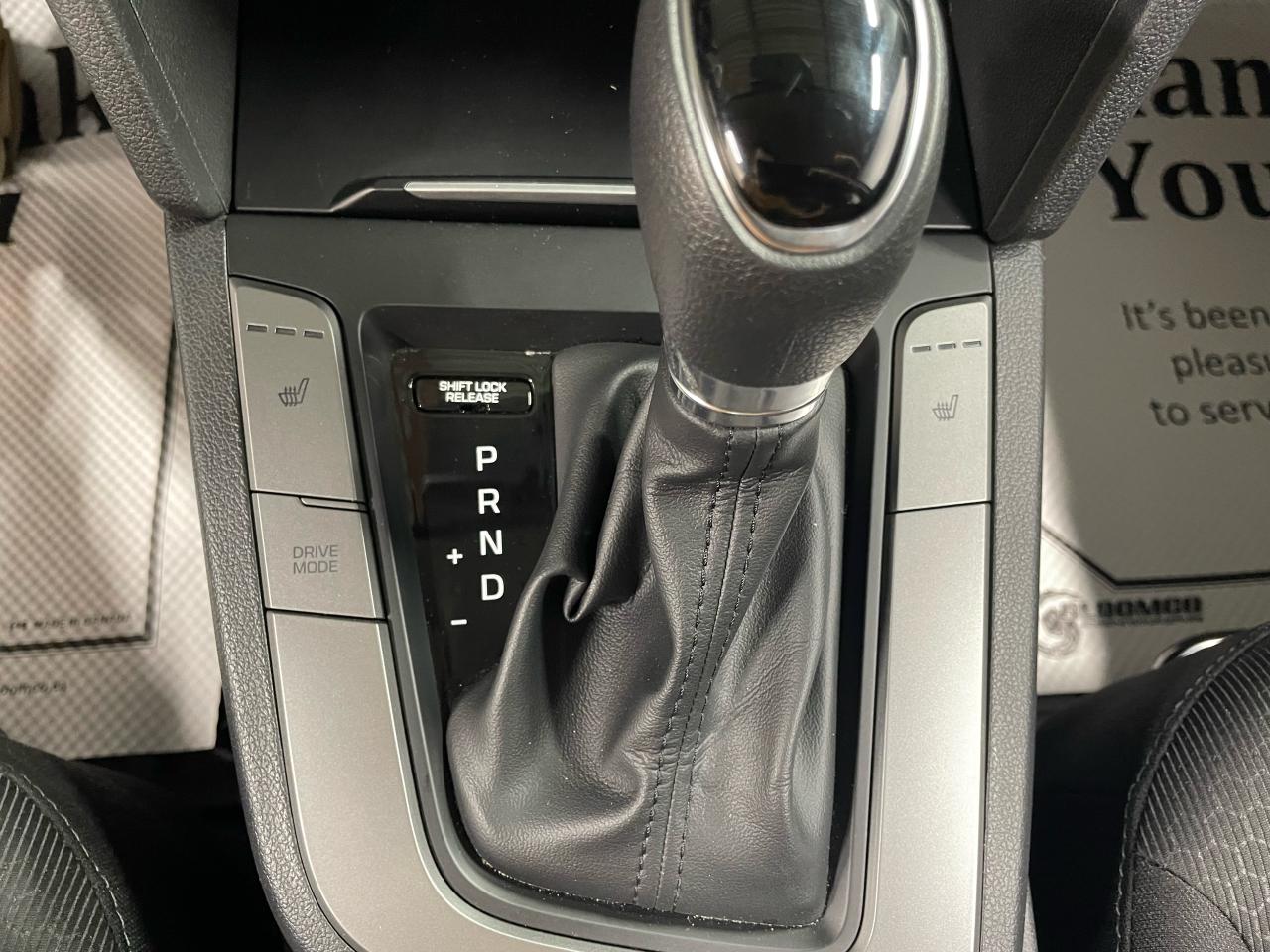2017 Hyundai Elantra 4DR SDN AUTO LE Photo36