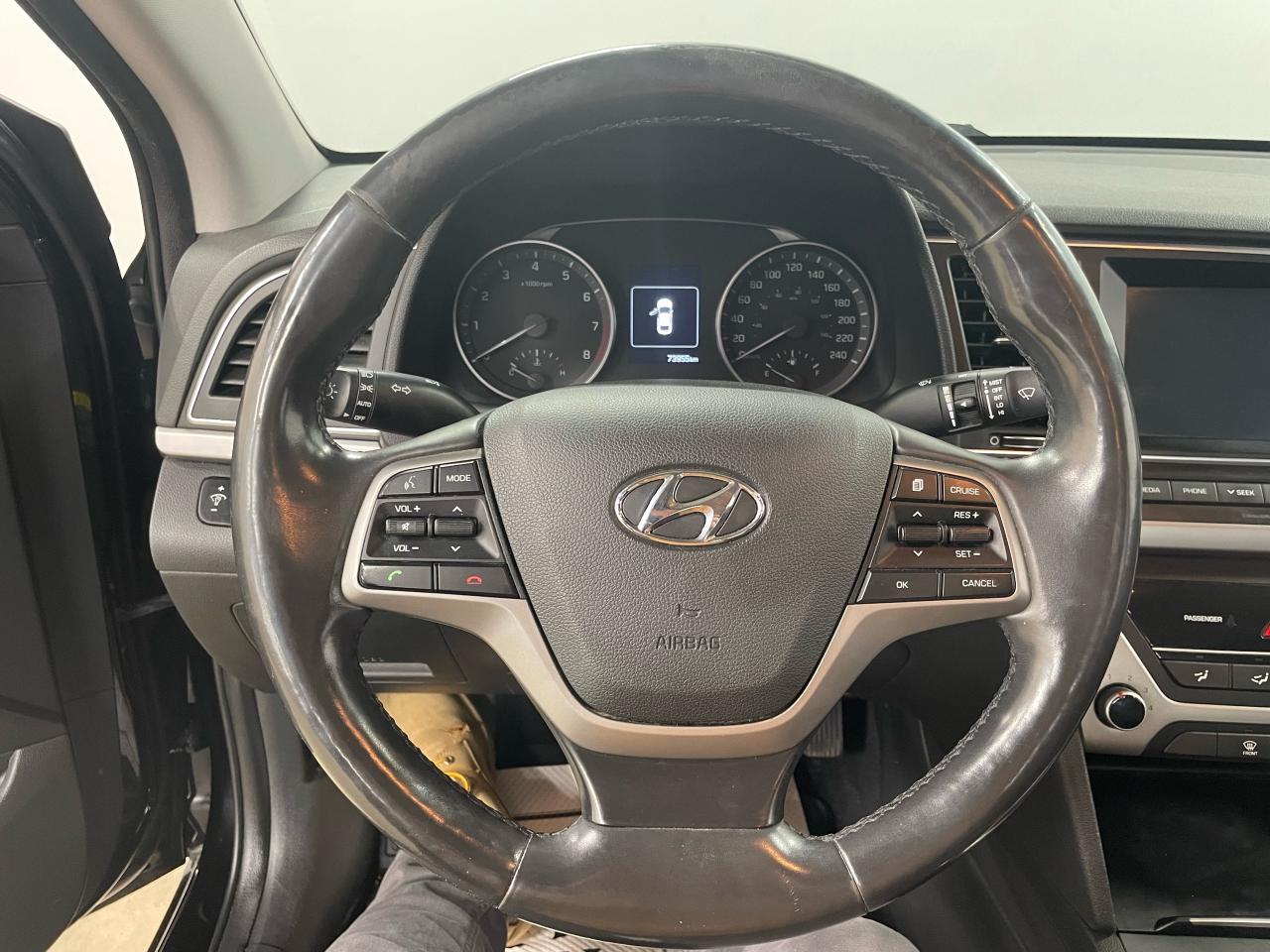 2018 Hyundai Elantra GL AUTO Photo12