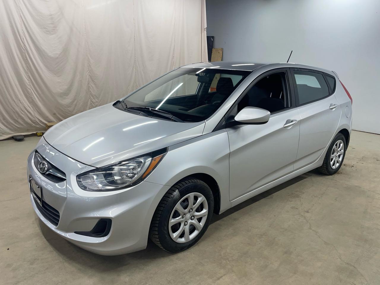 2014 Hyundai Accent 5DR HB AUTO GL Photo20
