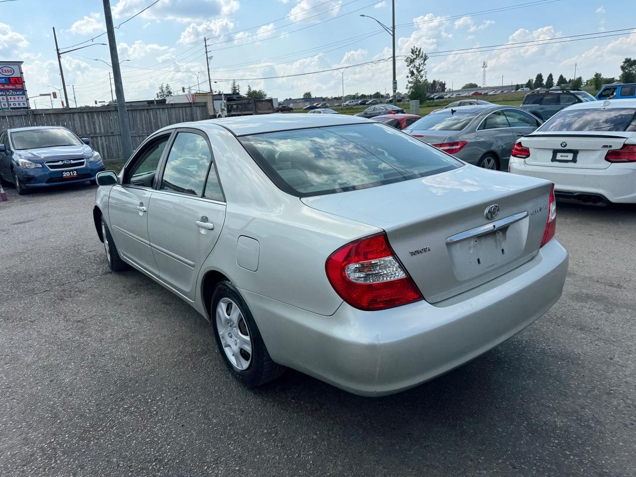 2002 Toyota Corolla LE - Photo #3