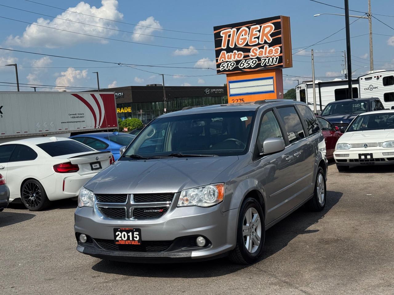 2015 Dodge Grand Caravan Crew Plus - Photo #1