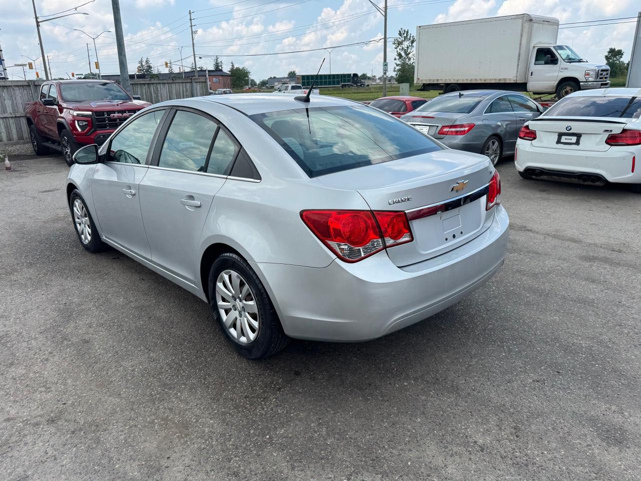 2011 Chevrolet Cruze LT Turbo w/1SA - Photo #6