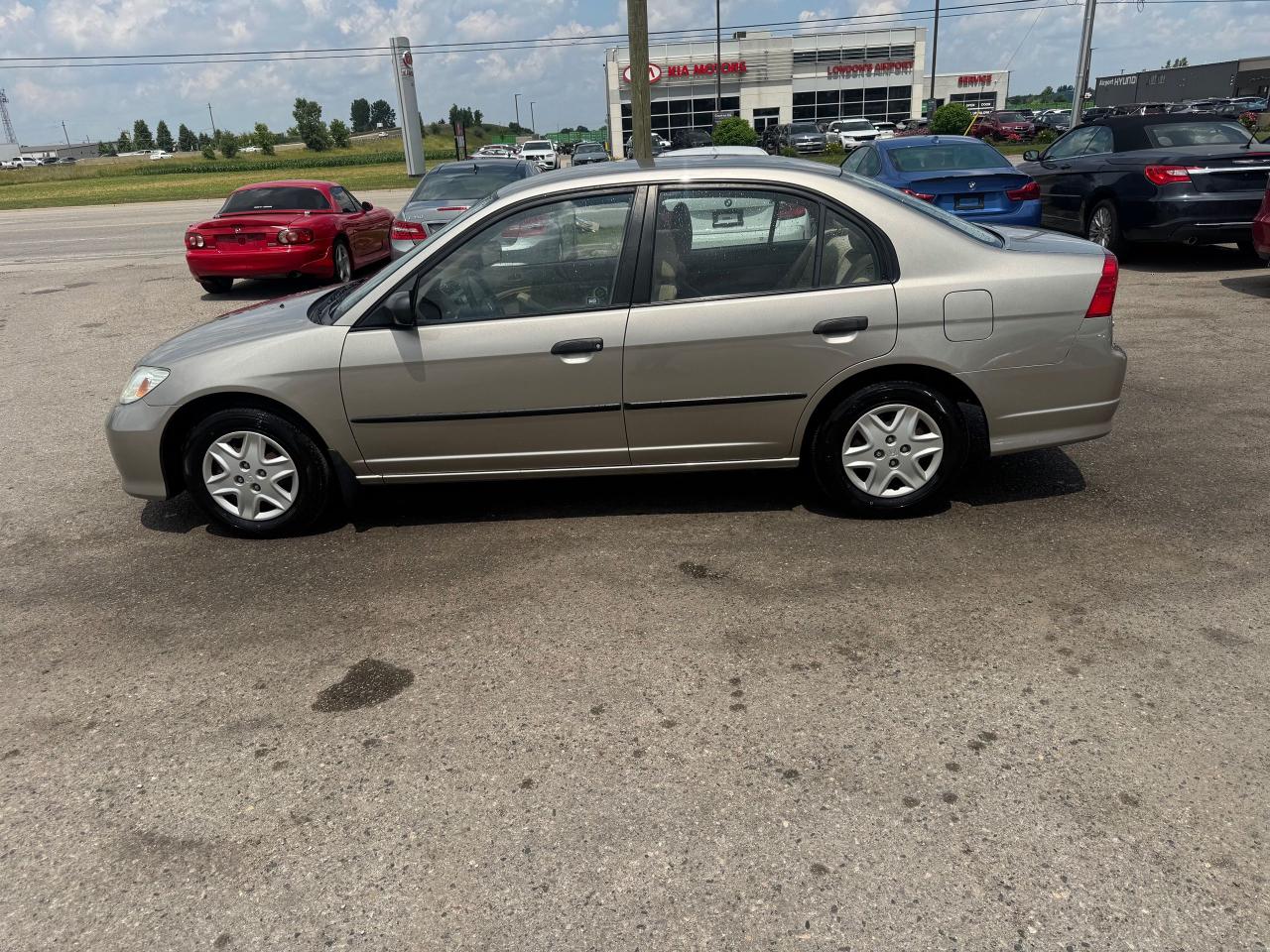 2005 Honda Civic SE - Photo #2