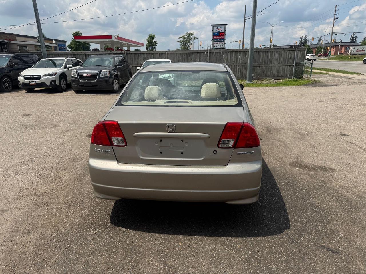 2005 Honda Civic SE - Photo #4