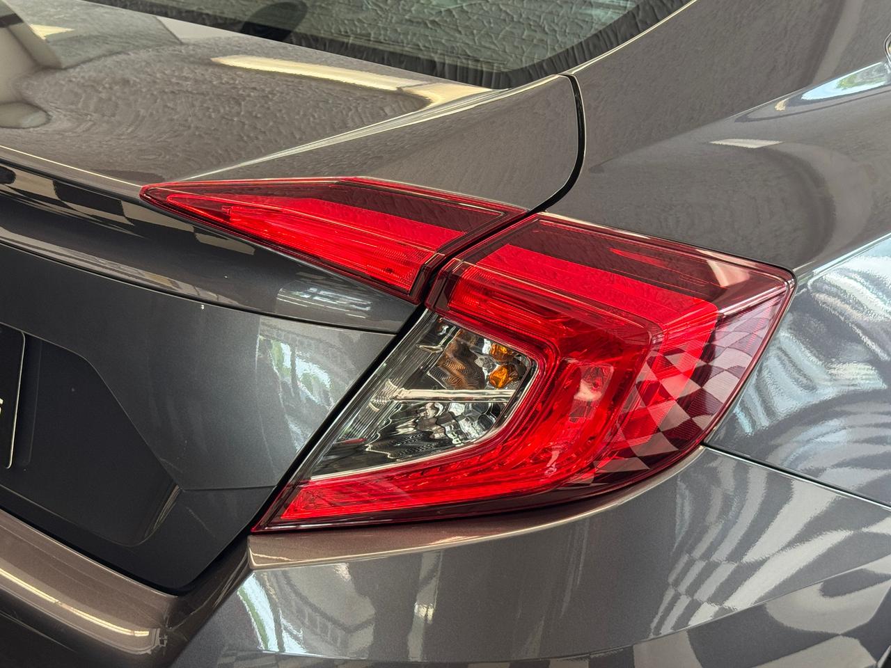 2018 Honda Civic LX+New Tires+Brakes+Camera+ApplePlay+CLEAN CARFAX Photo