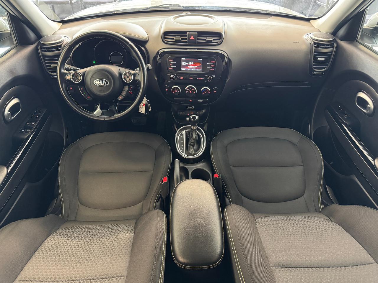 2016 Kia Soul EX+New Tires+Camera+Heated Seats+CLEAN CARFAX Photo5
