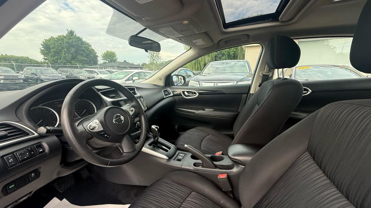 2019 Nissan Sentra SV - Photo #9
