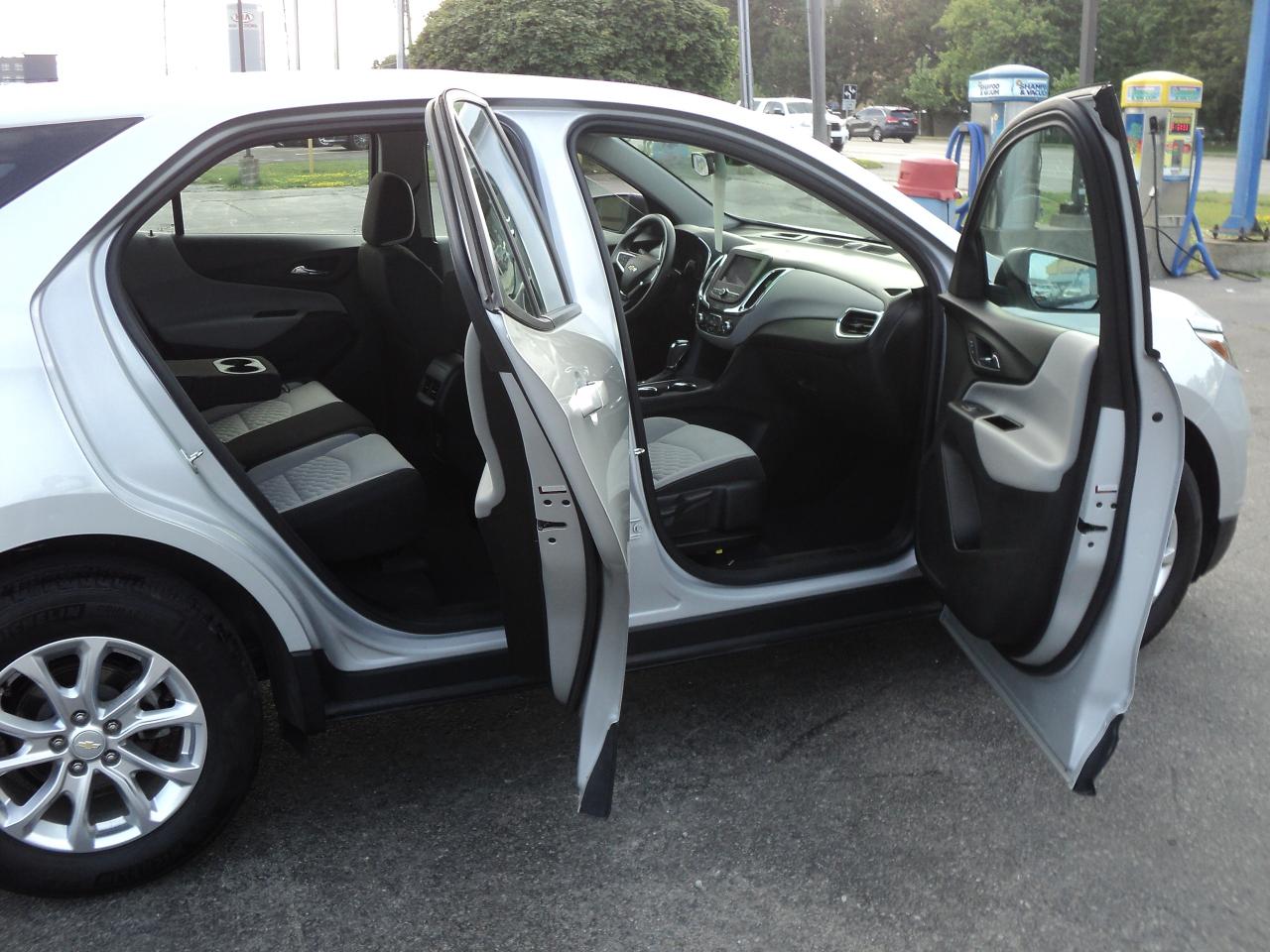 2021 Chevrolet Equinox LS1 FWD 1.5L4cylGas HeatedSeats RemoteStart - Photo #12