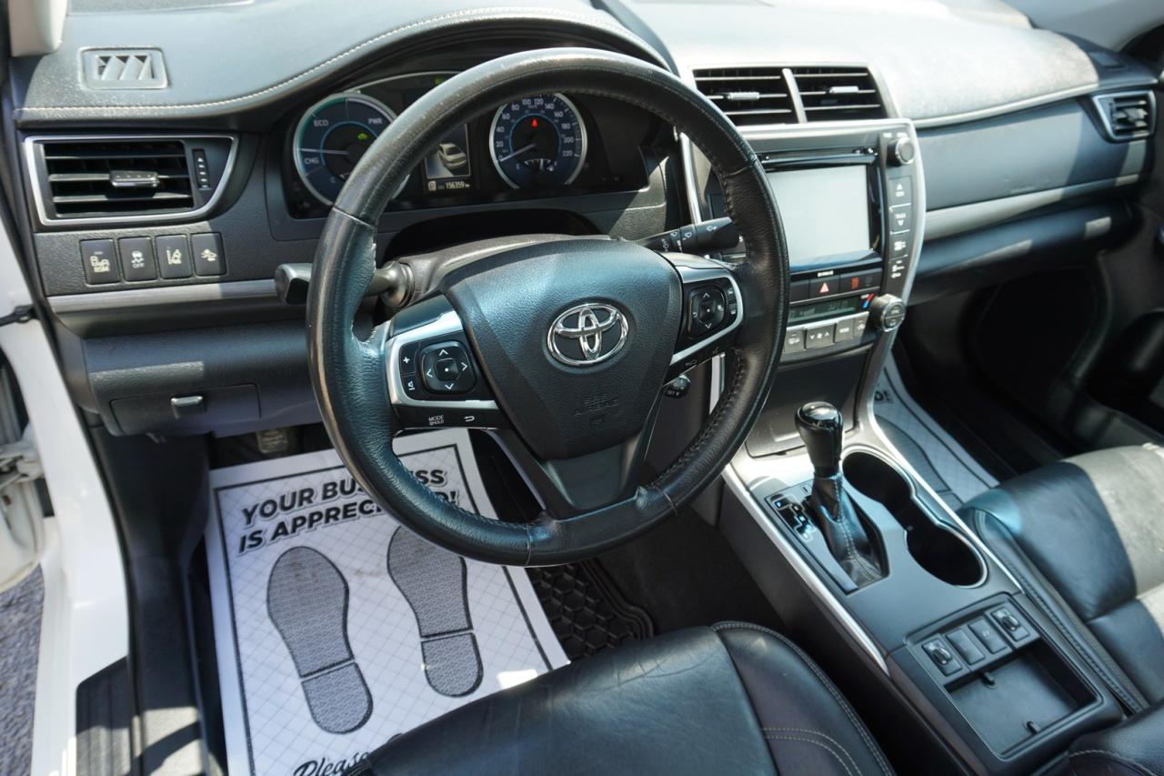 2017 Toyota Camry HYBRID XLE CERTIFIED CAMERA NAV BLUETOOTH LEATHER HEATED SEATS SUNROOF CRUISE ALLOYS - Photo #9
