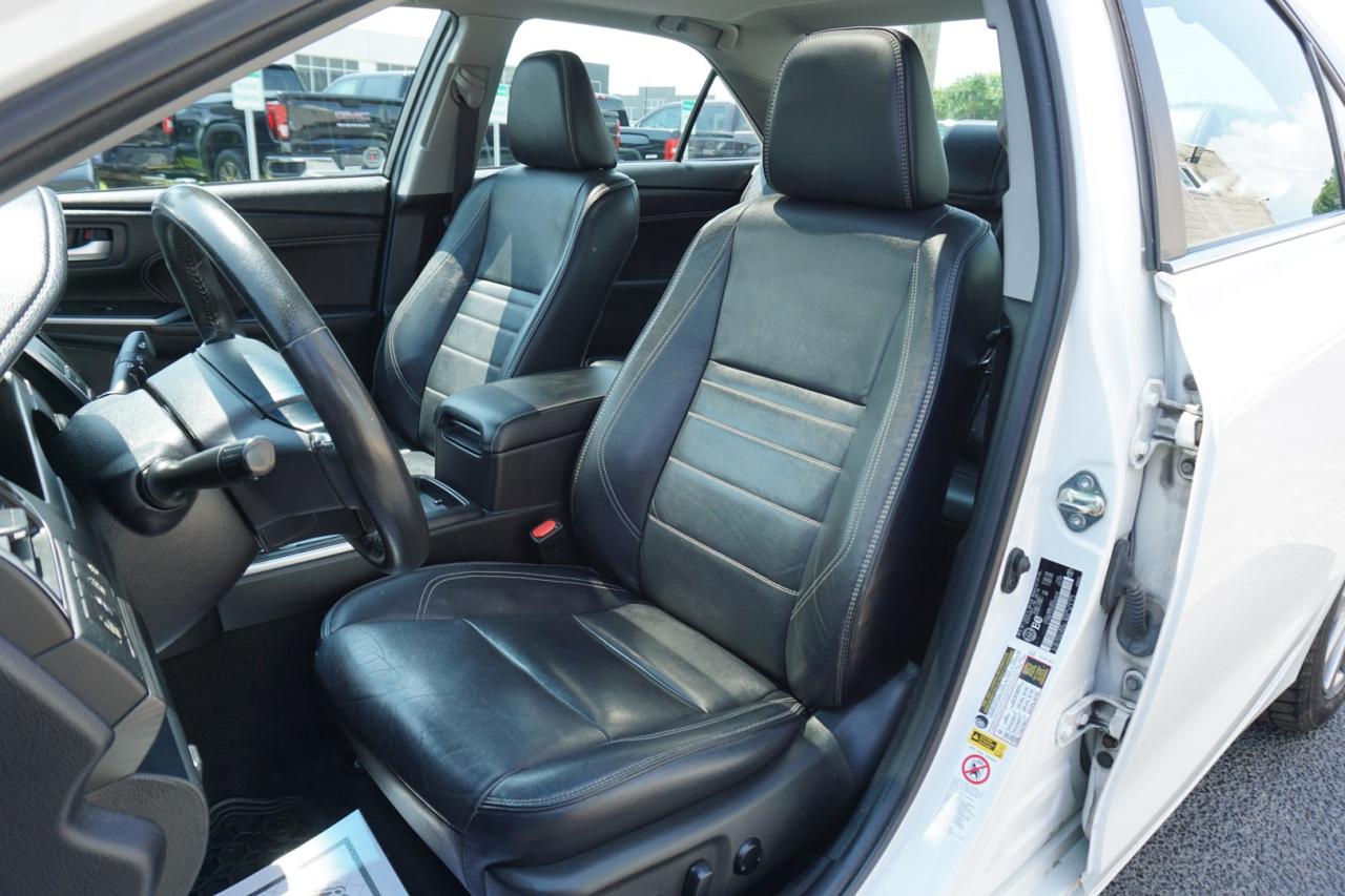 2017 Toyota Camry HYBRID XLE CERTIFIED CAMERA NAV BLUETOOTH LEATHER HEATED SEATS SUNROOF CRUISE ALLOYS - Photo #14
