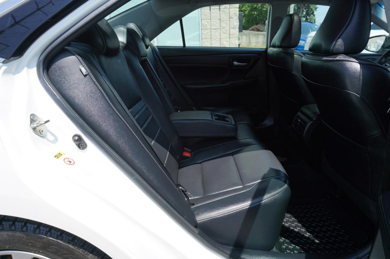 2017 Toyota Camry HYBRID XLE CERTIFIED CAMERA NAV BLUETOOTH LEATHER HEATED SEATS SUNROOF CRUISE ALLOYS - Photo #17