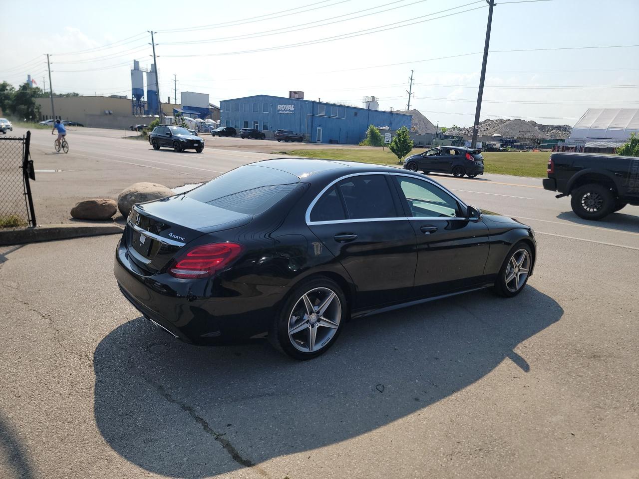 2017 Mercedes-Benz C-Class C 300 | AMG | LOADED Photo3