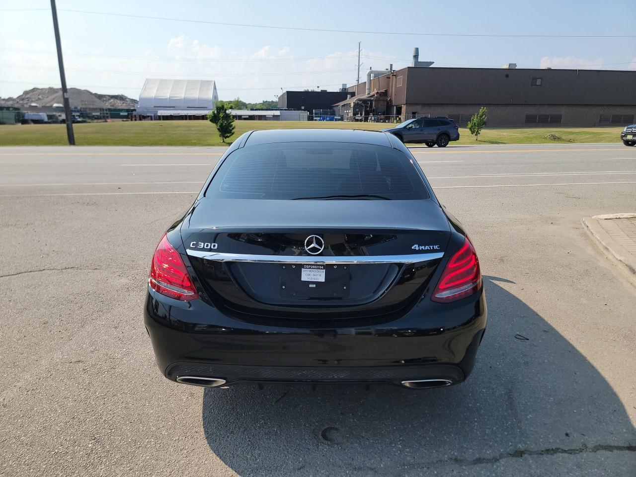 2017 Mercedes-Benz C-Class C 300 | AMG | LOADED - Photo #5
