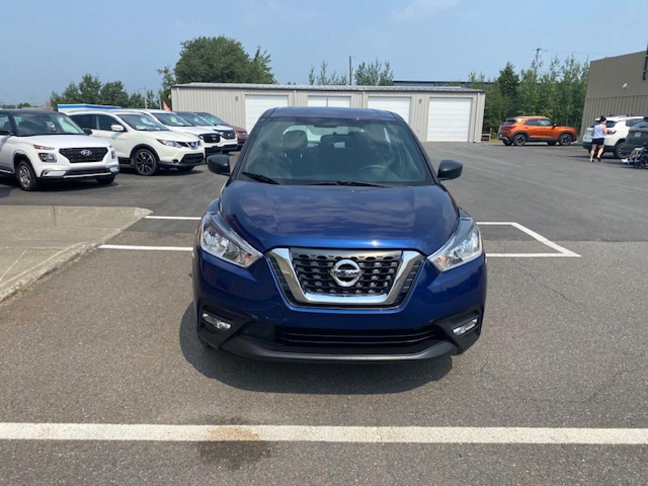 2019 Nissan Kicks S FWD - Photo #3