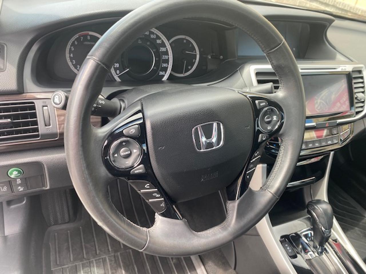 2016 Honda Accord EX-L - Photo #8