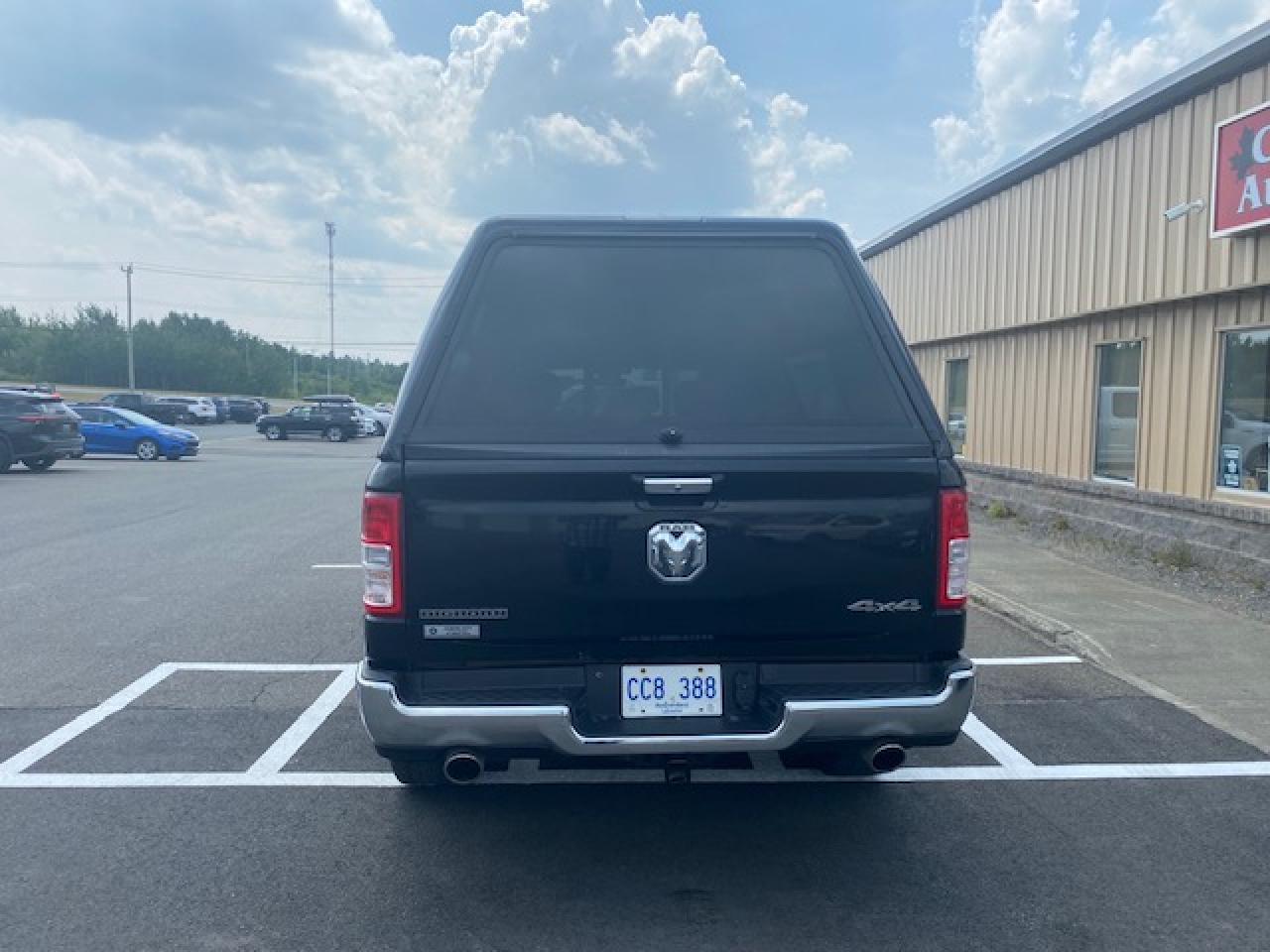 2020 RAM 1500 BIG HORN 4X4 QUAD CAB 6'4" BOX - Photo #6