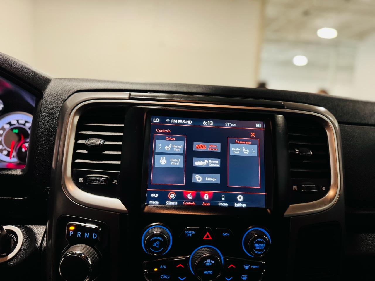 2021 RAM 1500 Classic WARLOCK - Photo #15