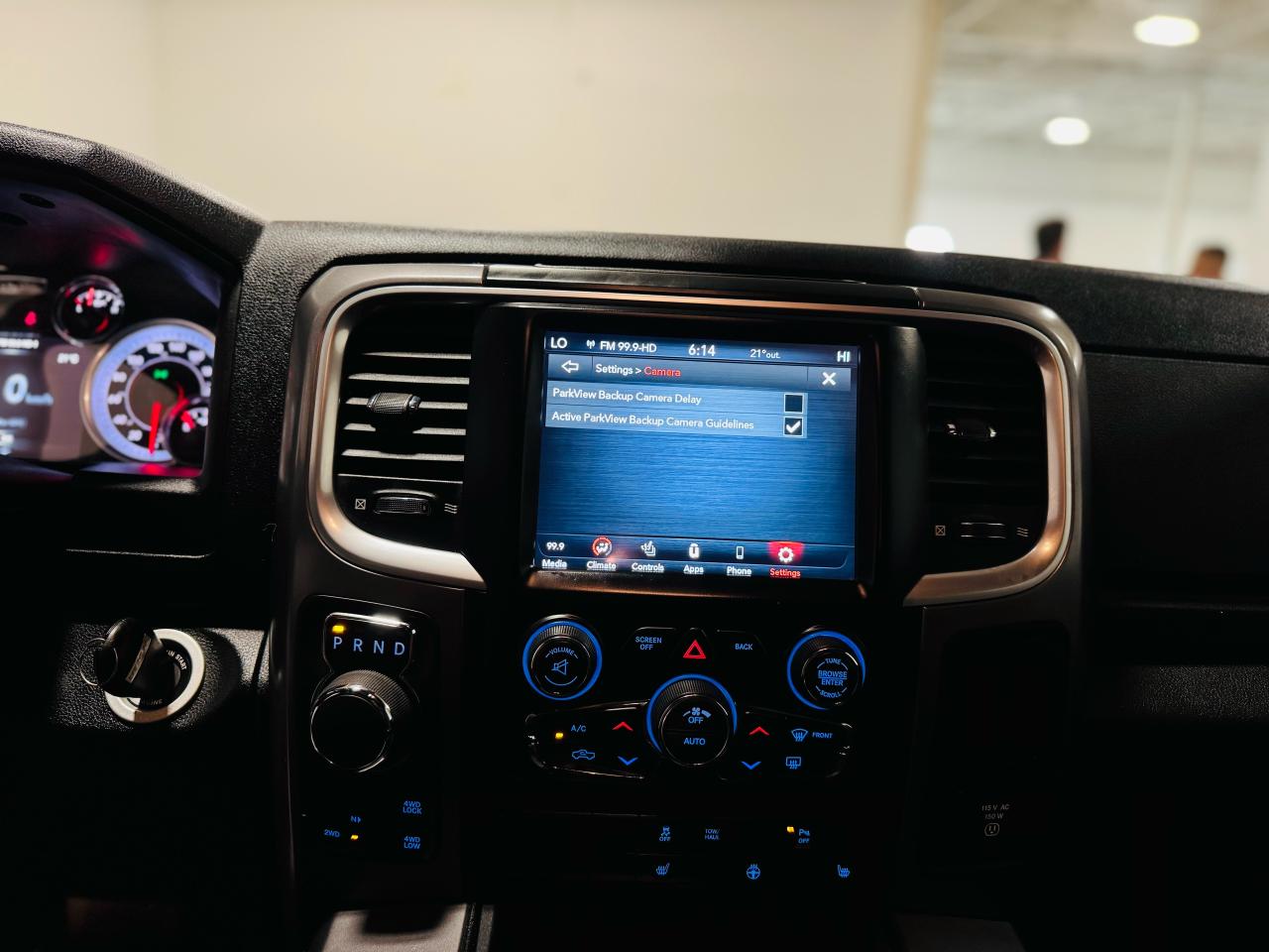 2021 RAM 1500 Classic WARLOCK - Photo #17