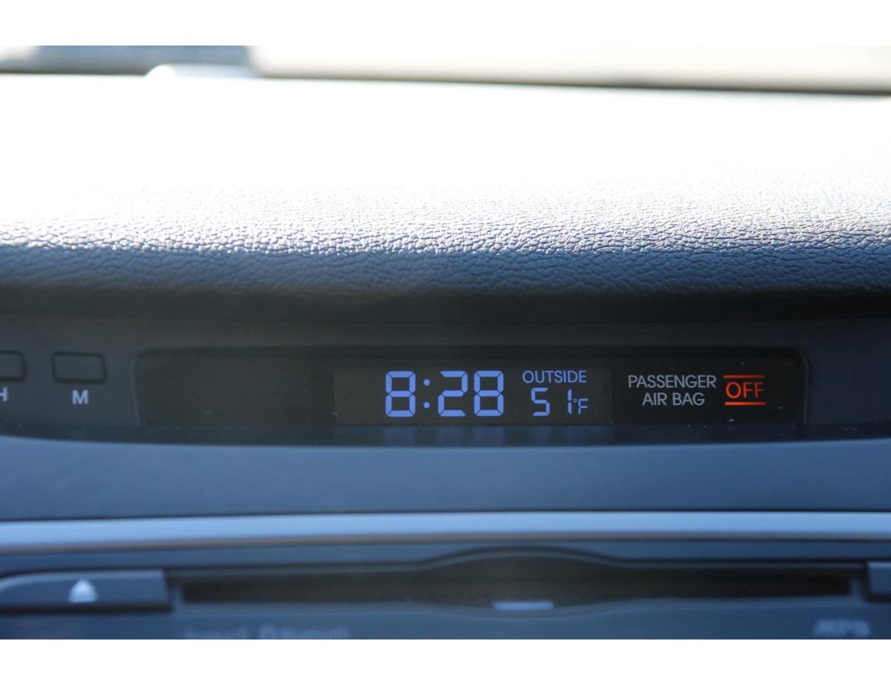2016 Hyundai Elantra Limited - Photo #16