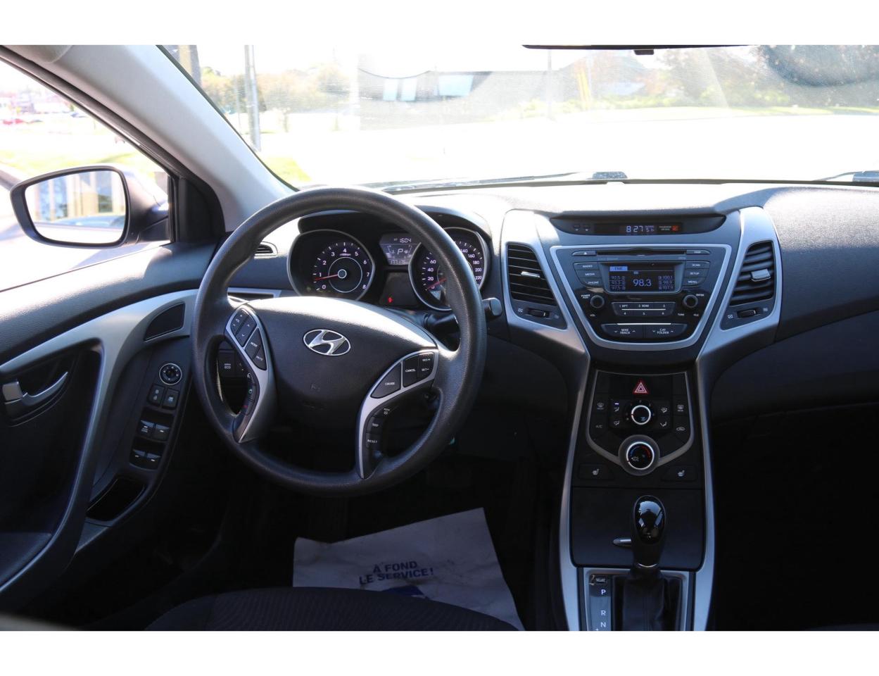2016 Hyundai Elantra Limited - Photo #13